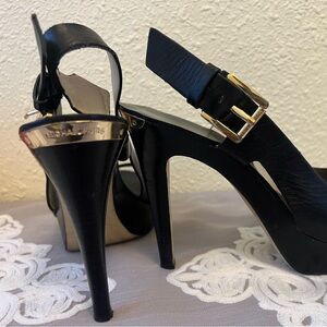 Micheal kors black heels